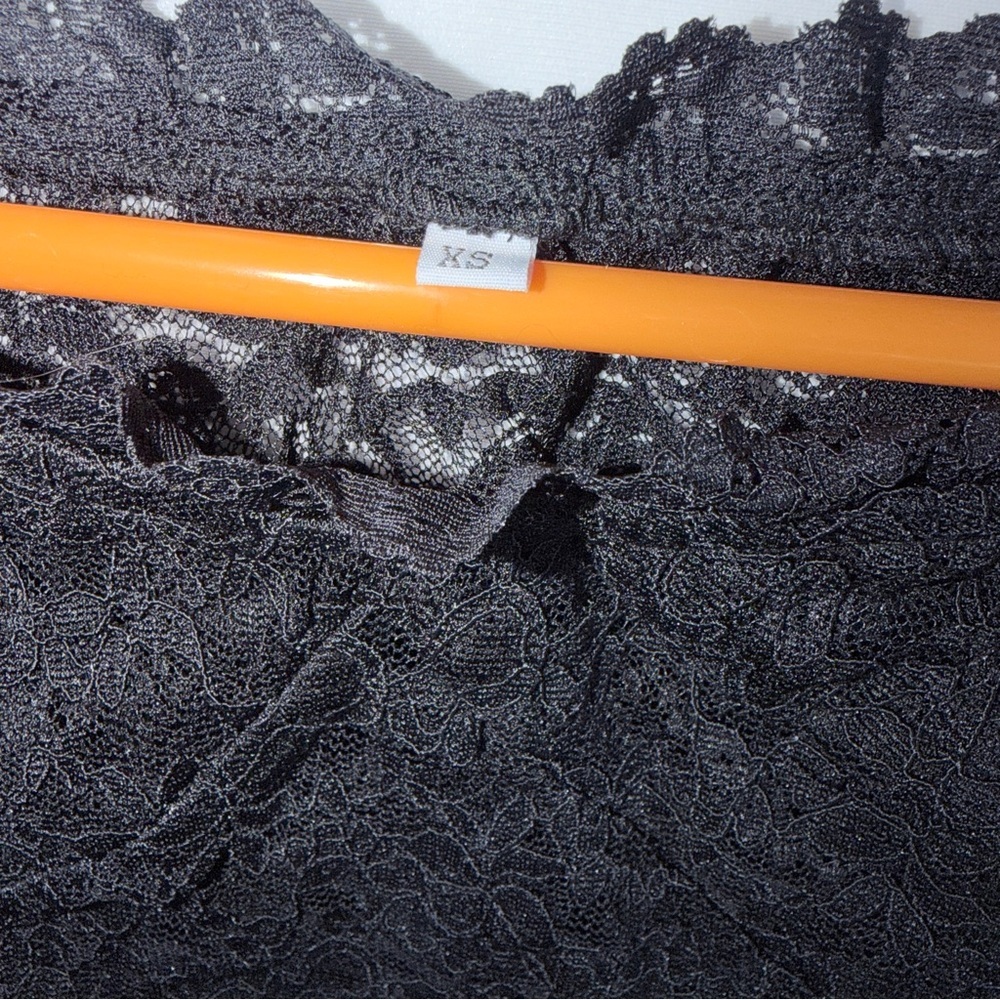 NWOT Black Lace Off-Shoulder Top 🔥 - Picture 2 of 3